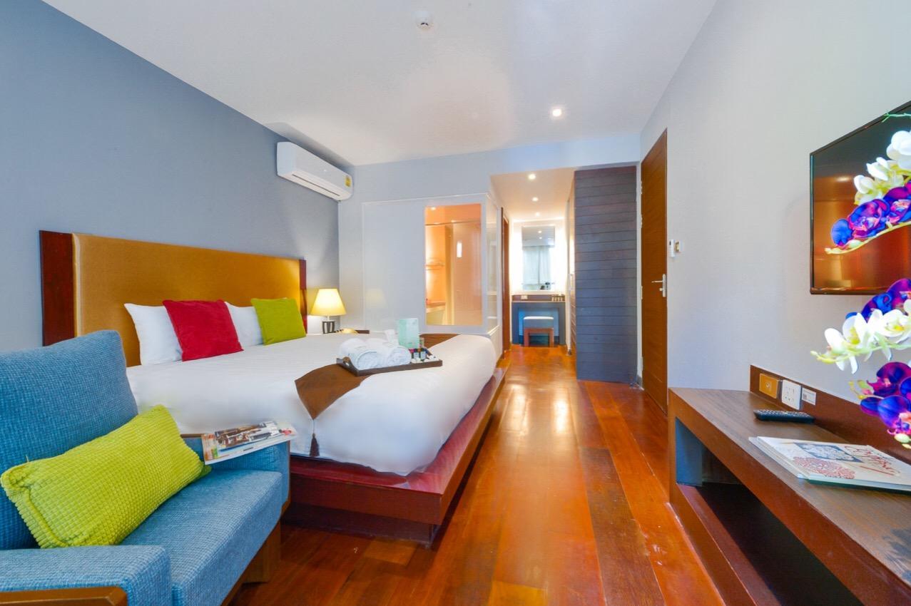 Nice Residence Hotel Huahin - Sha Extra Plus Екстер'єр фото