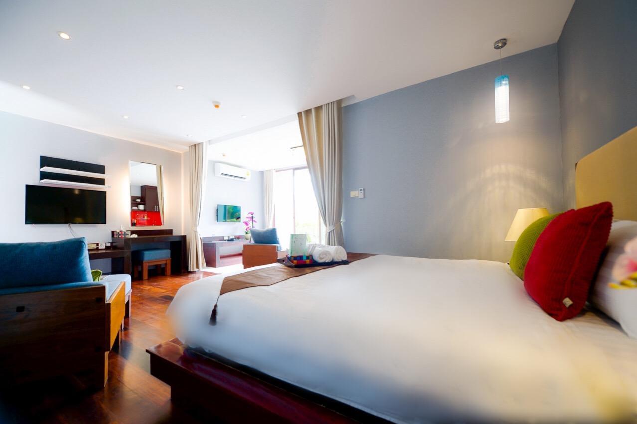 Nice Residence Hotel Huahin - Sha Extra Plus Екстер'єр фото
